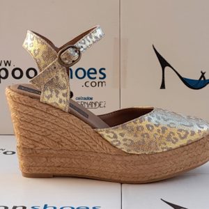 M-52  R-2075 Oro  Piso Triple Evita Tostado